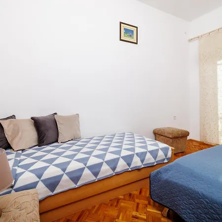 Cozy With Sea View *