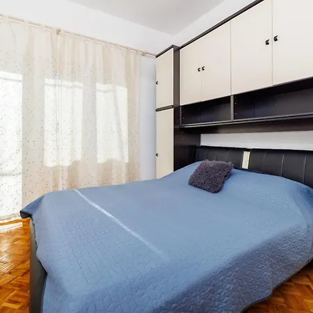 Cozy With Sea View